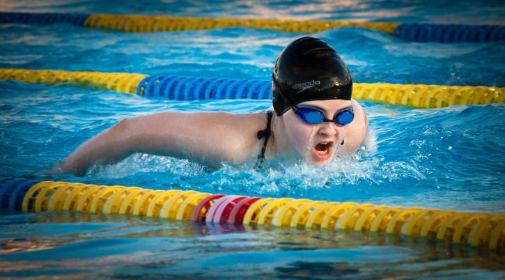 Image for White Dolphin Swimming Club with ID of: 3762252