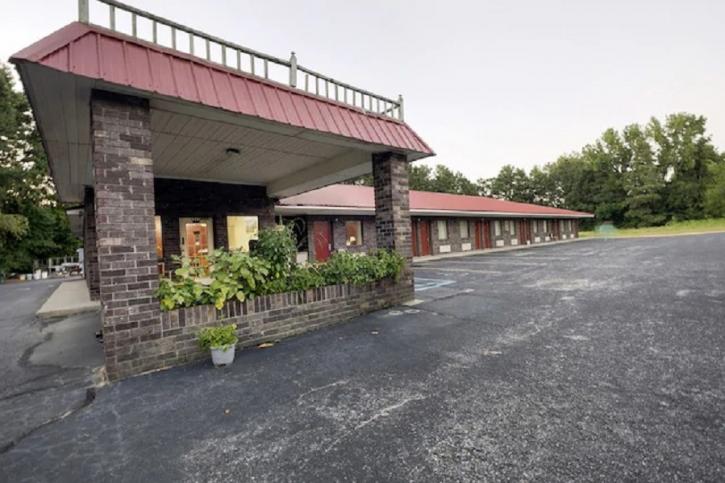 Image for OYO Hotel Manning SC with ID of: 3772371