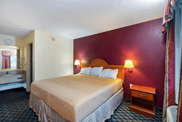 Image for OYO Hotel Manning SC with ID of: 3772394