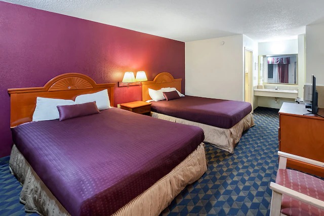 Image for OYO Hotel Manning SC with ID of: 3772404