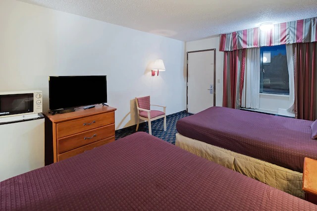 Image for OYO Hotel Manning SC with ID of: 3772410