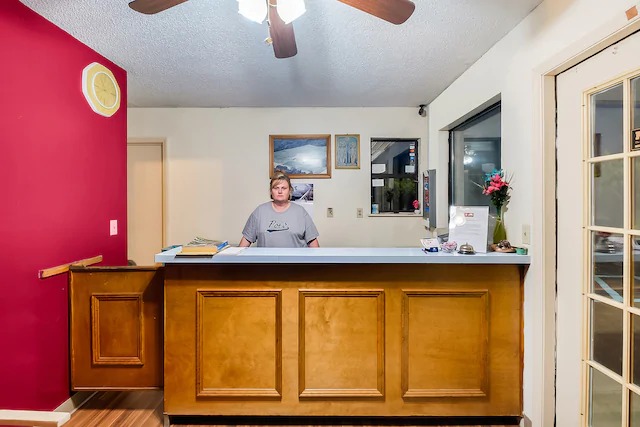 Image for OYO Hotel Manning SC with ID of: 3772412