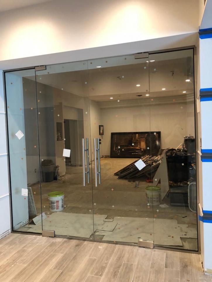 Image for Monroy Glass with ID of: 3773830