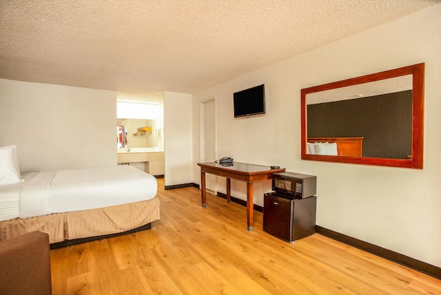 Image for OYO Hotel Centralia with ID of: 3774352
