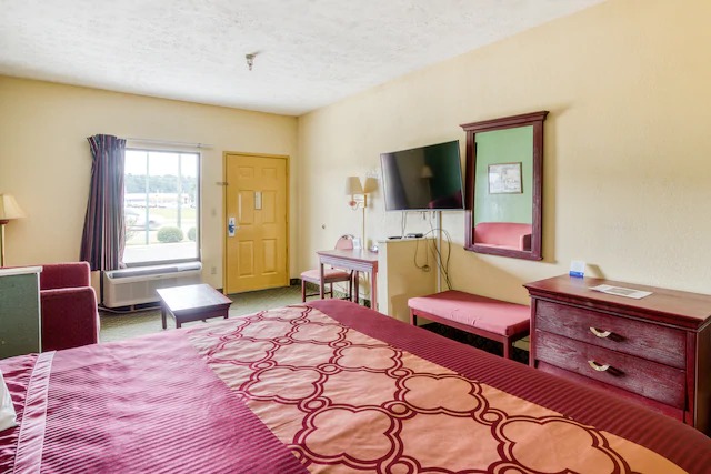 Image for OYO Hotel Grenada West with ID of: 3778059