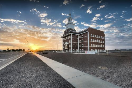 Image for Heritage Academy Gateway with ID of: 3785866