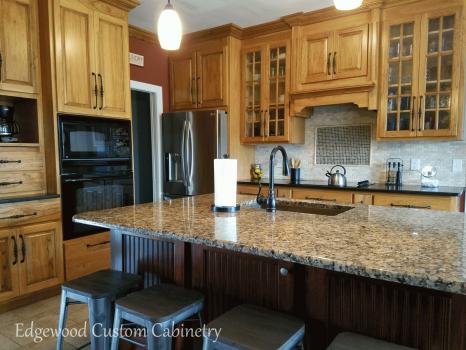 Image for Edgewood Custom Cabinetry with ID of: 3794448