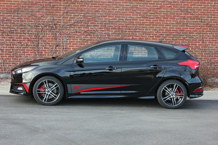 Image for Why choose a professional vinyl graphic service with ID of: 3794536