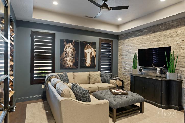 Image for Jones Paint & Glass with ID of: 3809464