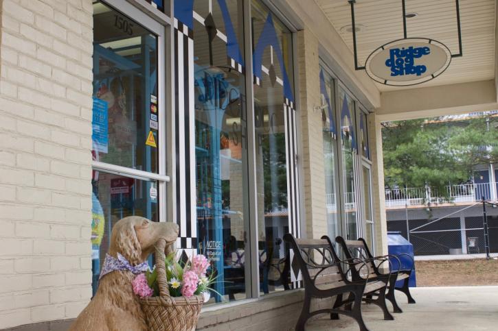 Image for Ridge Dog Shop with ID of: 3829051