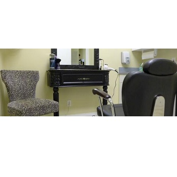 Image for Crowning Glory Clinique & Wig Boutique with ID of: 3846281