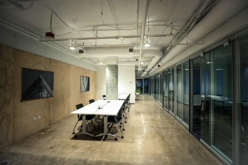 Image for Alley Powered by Verizon with ID of: 3906305