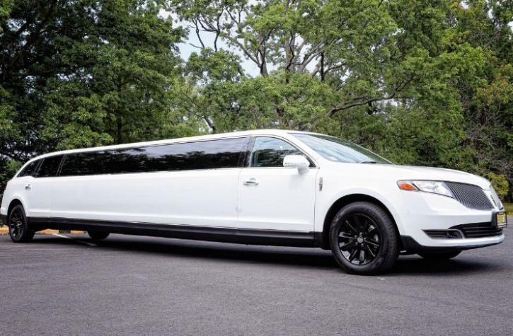 Image for Hire the Right Limo Service with ID of: 3934527