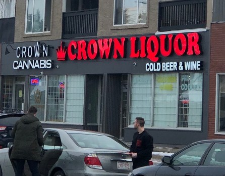 Image for Crown Cannabis with ID of: 3968015