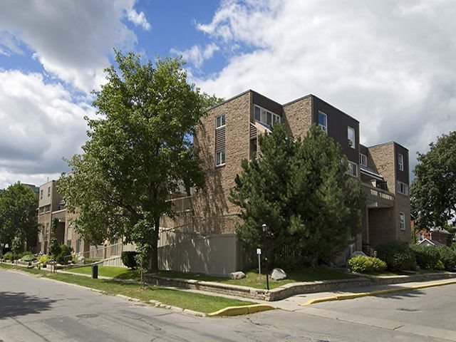 Image for Carriage Hill with ID of: 3975444