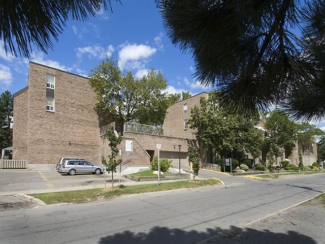 Image for Carriage Hill with ID of: 3975450