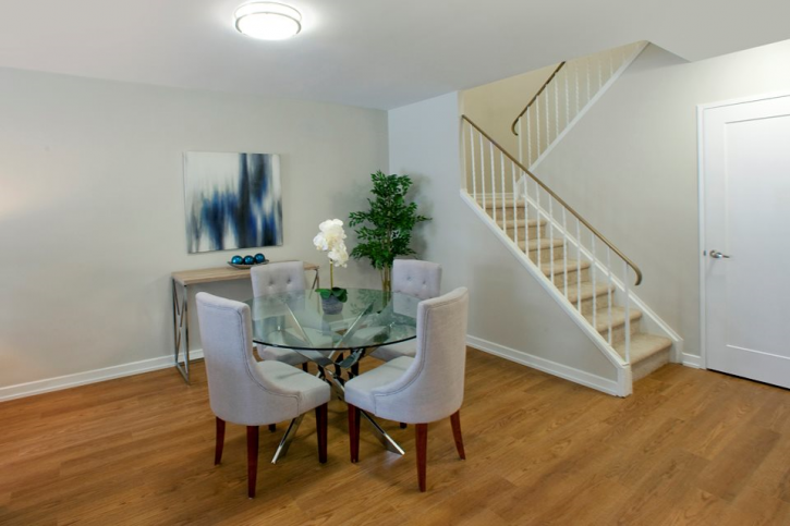 Image for Carriage Hill with ID of: 3975451