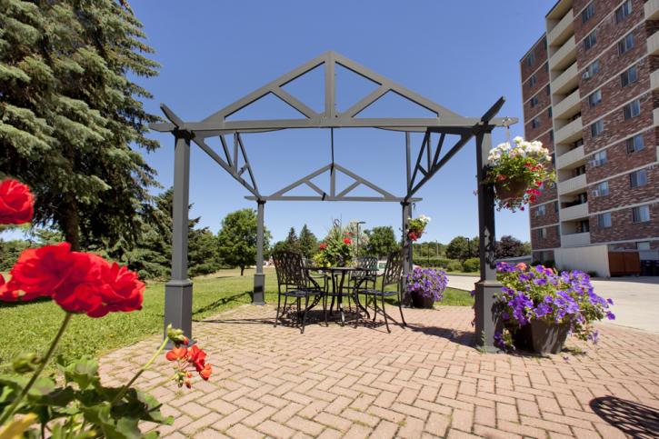 Image for Sunnidale Place with ID of: 3975930
