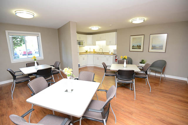 Image for Riverbend Tower Apartments with ID of: 3976413