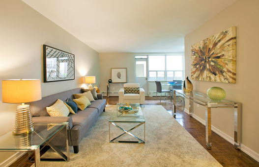 Image for 300 St. Clair Avenue West with ID of: 3977283