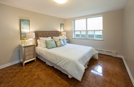 Image for 300 St. Clair Avenue West with ID of: 3977290