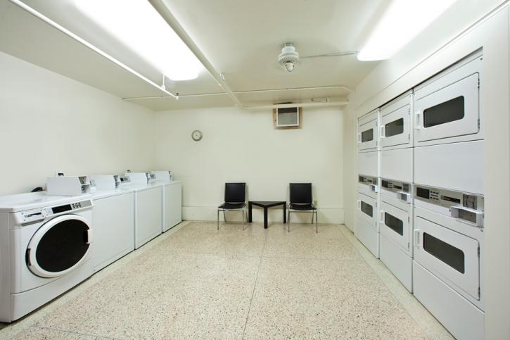 Image for Lord Simcoe Apartments with ID of: 3977718