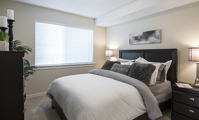 Image for The Crest Apartments with ID of: 3977743