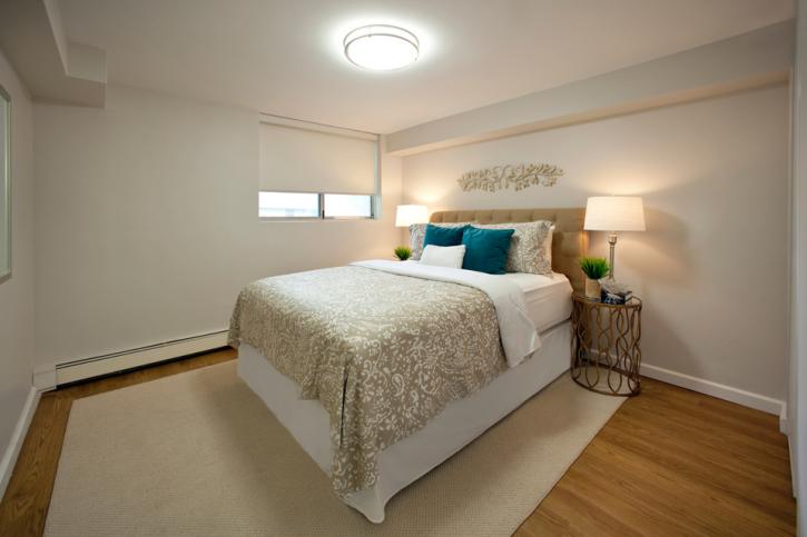 Image for Lord Simcoe Apartments with ID of: 3977746