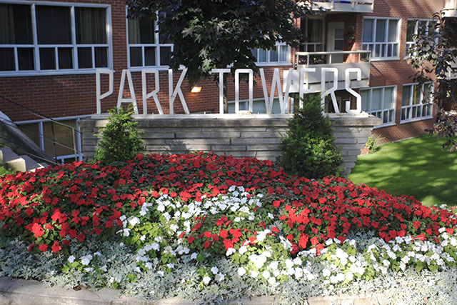 Image for Park Tower Apartments with ID of: 3978232