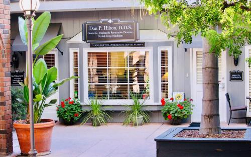 Image for Dan P. Hilton, DDS with ID of: 3978920