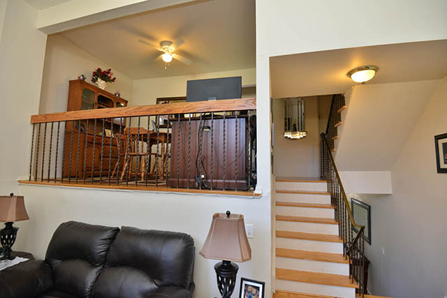 Image for Creekside Townhomes with ID of: 3979072