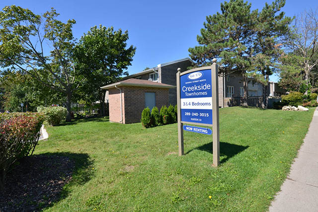 Image for Creekside Townhomes with ID of: 3979073