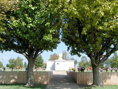 Image for Llano Cemetery with ID of: 3981748