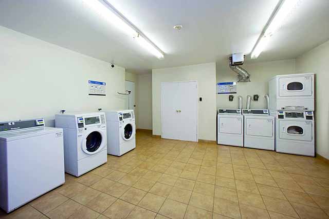 Image for Bayview Apartments with ID of: 3983289