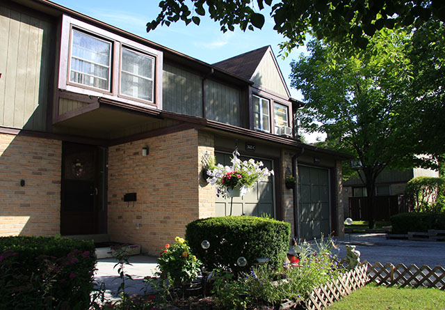 Image for Waterford Townhouses with ID of: 3983383