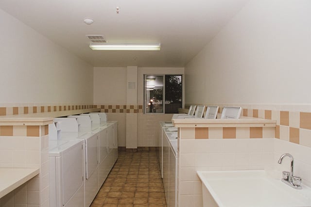 Image for Leamington Heights Apartments with ID of: 3984349
