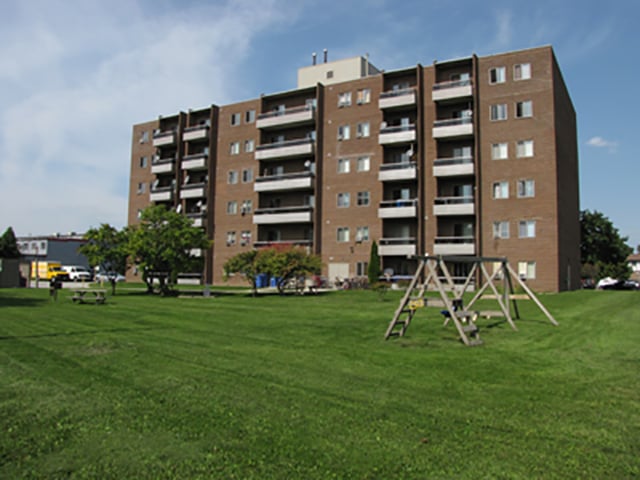 Image for Leamington Heights Apartments with ID of: 3984367