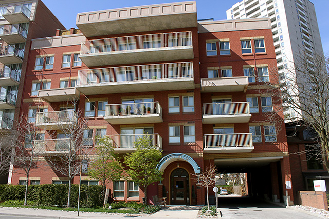 Image for Angus House with ID of: 3985444