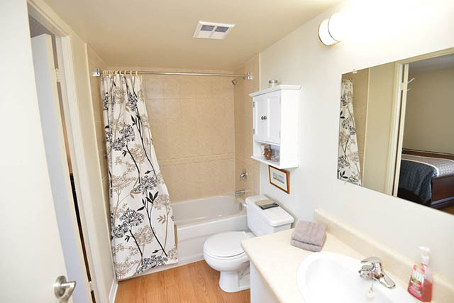 Image for Bay Terrace II Apartments with ID of: 3985994