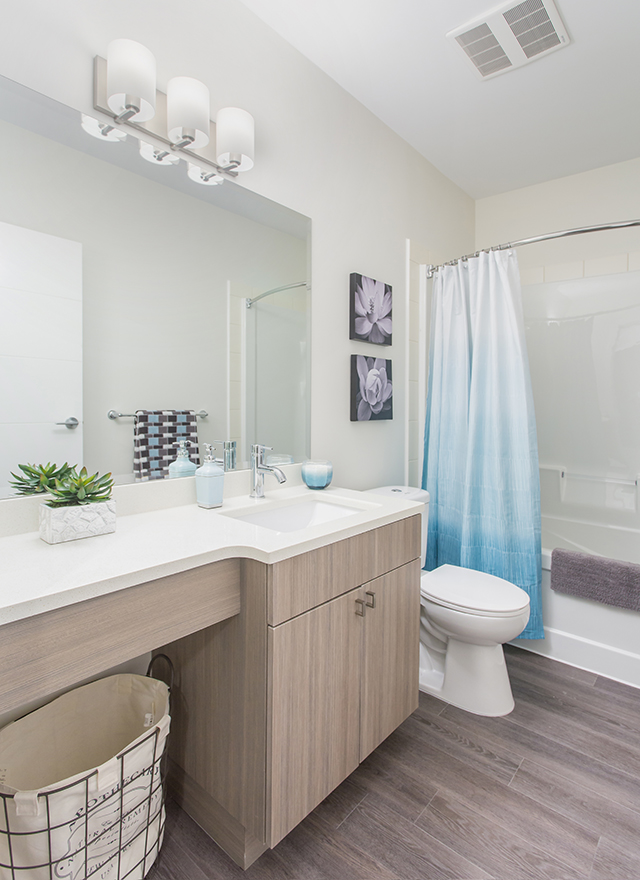 Image for Lynn Creek Apartments with ID of: 3986206