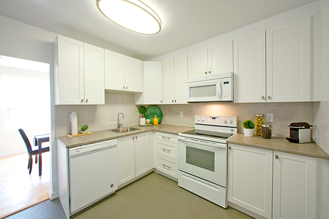 Image for Fairway Towers with ID of: 3987207