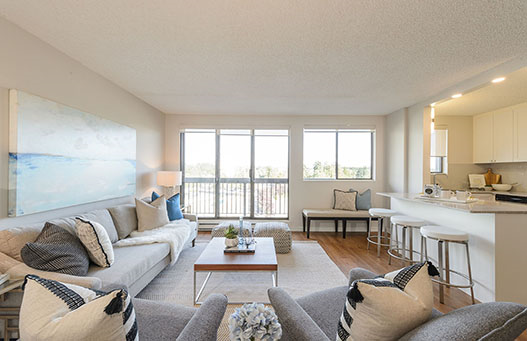 Image for Surrey Village with ID of: 3988163