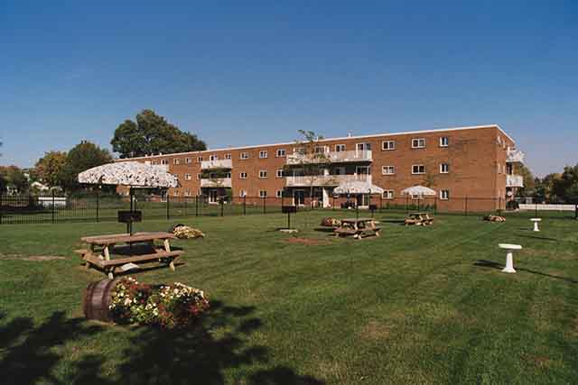 Image for High Park Apartments with ID of: 3990750