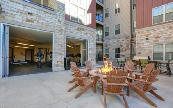 Image for Stadium Apartments with ID of: 3993867