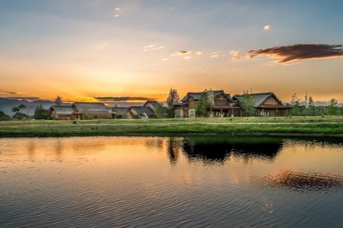 Image for Teton Reserve Fieldstone Homes with ID of: 4020128