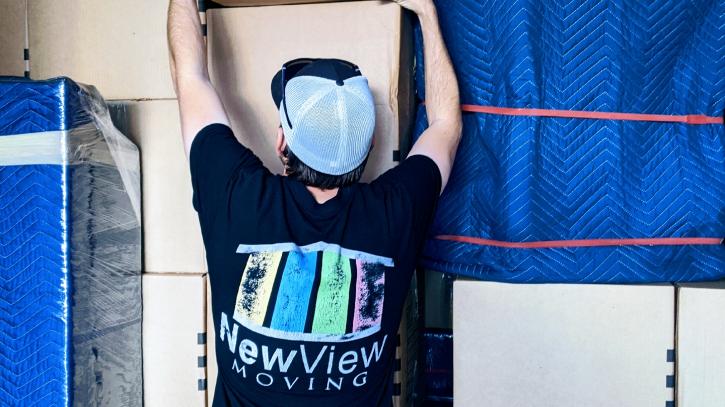 Image for NewView Moving Gilbert with ID of: 4080628