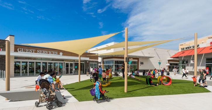 Image for Outlet Collection at Niagara with ID of: 4083558