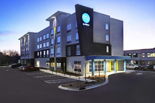 Image for Tru By Hilton Burlington with ID of: 4087696