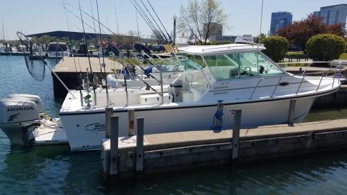 Image for Storm Warning Chicago Fishing Charters with ID of: 4103026