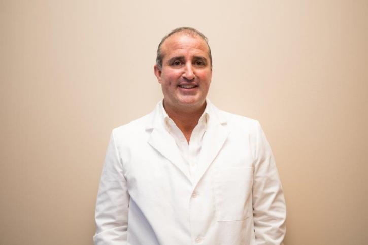 Image for A Glamorous Smile with ID of: 4104504